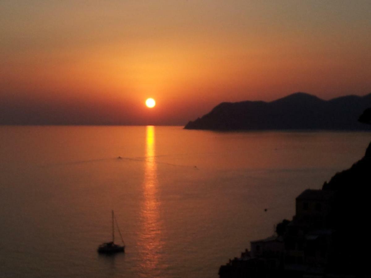 5 Terre For You Riomaggiore Eksteriør bilde